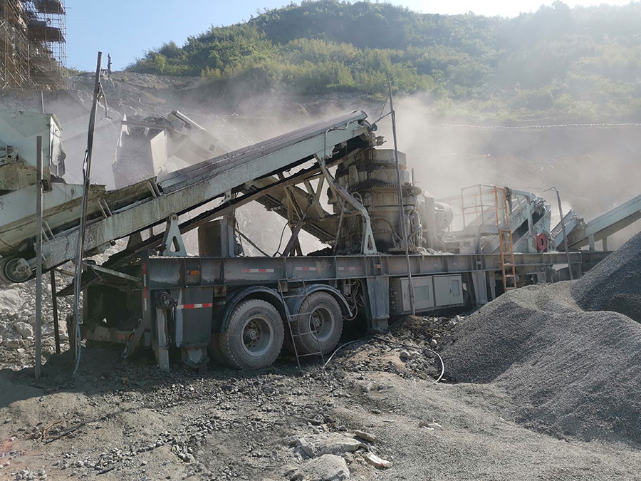 日产5500吨镁矿石对辊制砂机  